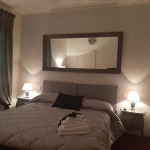 Bed & Breakfast Principe Calaf 3, Lucca
