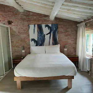 Pensionat Inside The, Lucca