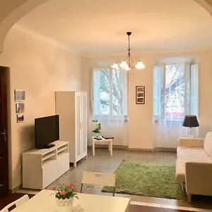 Casa Francesca Lucca