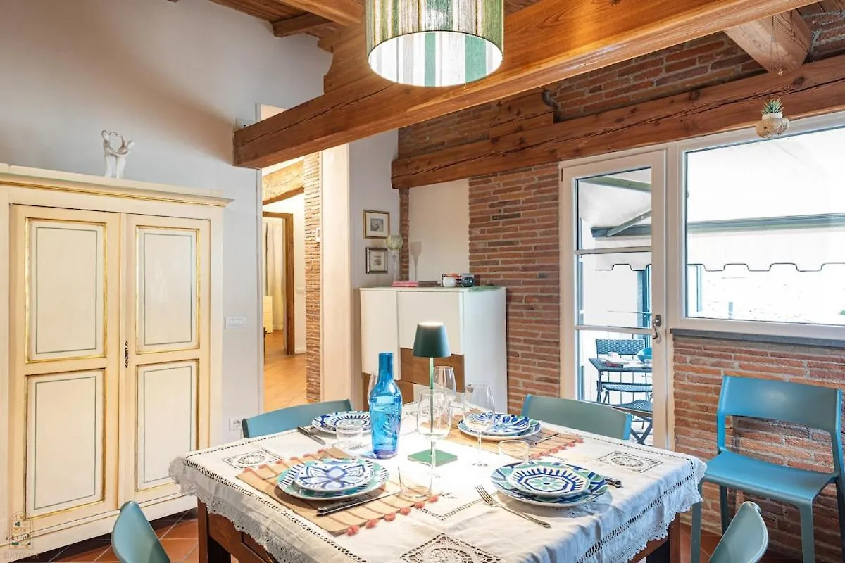 Fiordaliso Apartment Con Balcone Lucca
