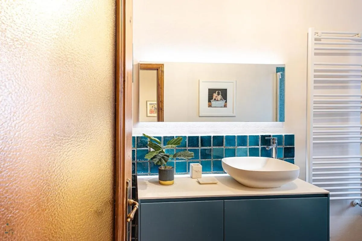 Fiordaliso Apartment Con Balcone Lucca Italy