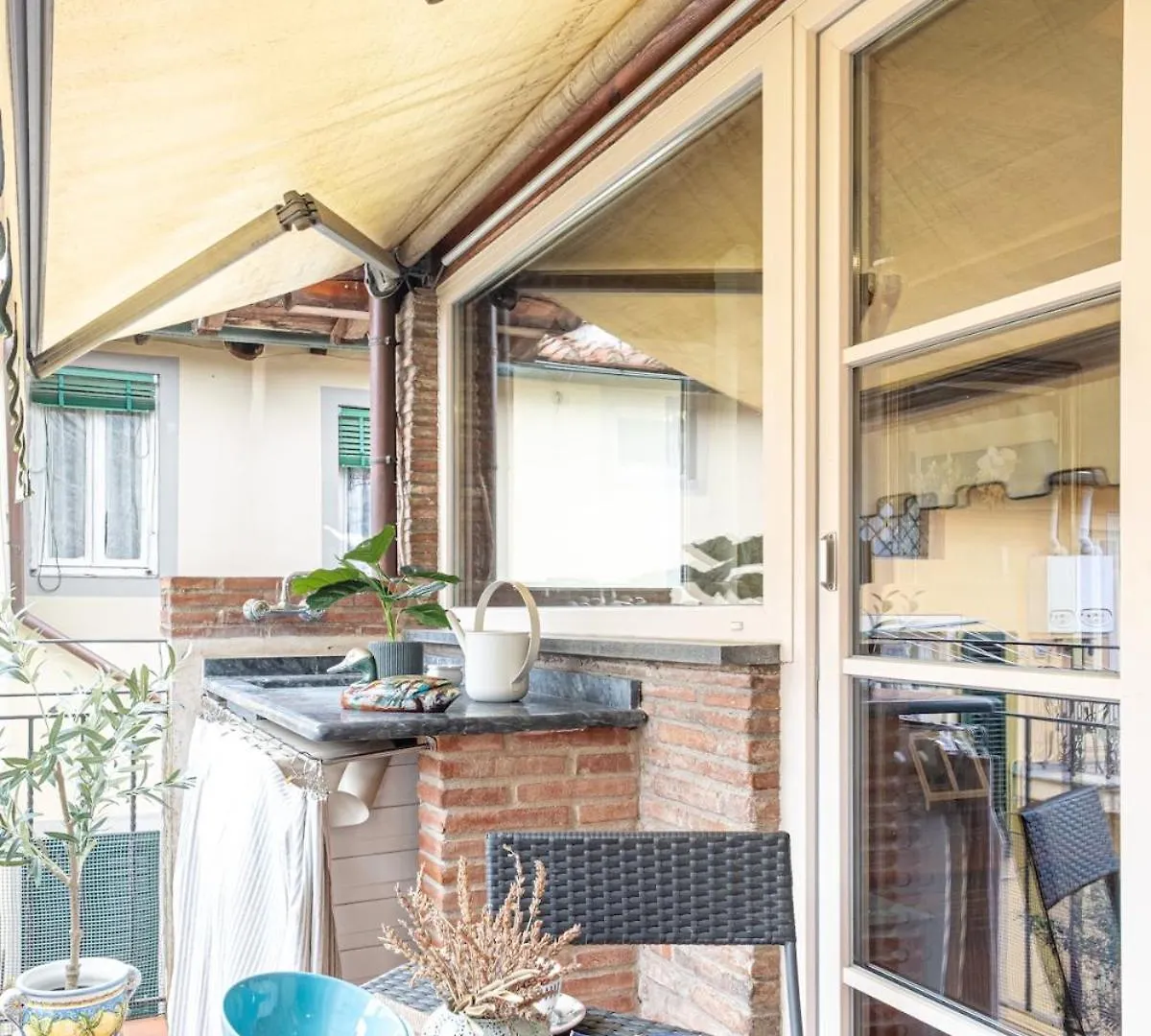 Fiordaliso Apartment Con Balcone Lucca Italy